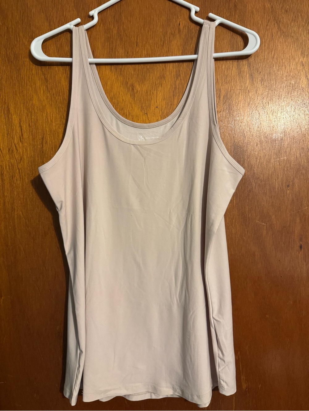 No Boundaries Women's Light Beige Scoop Neck Tank